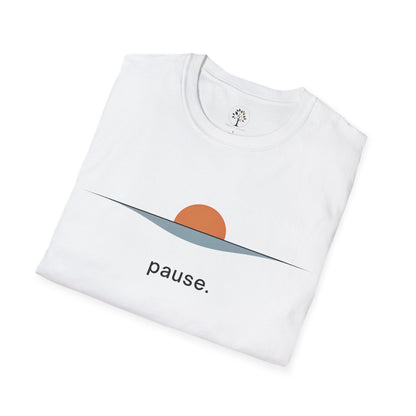 White | Pause, folded view